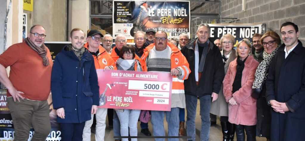 Don de 5000€ du Père Noël chante le Blues