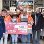 Don de 5000€ du Père Noël chante le Blues